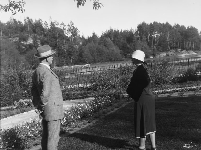 Knut og Marie Hamsun på bilde av Anders Beer Wilse